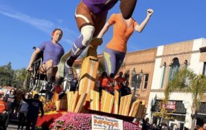 ACC-OC PTA Students Help Decorate APTA’s Award-Winning Rose Parade Float Gallery