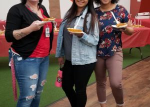 ACC Staff, Faculty Give Thanks to Their Students One Slice of Pie at a Time Gallery